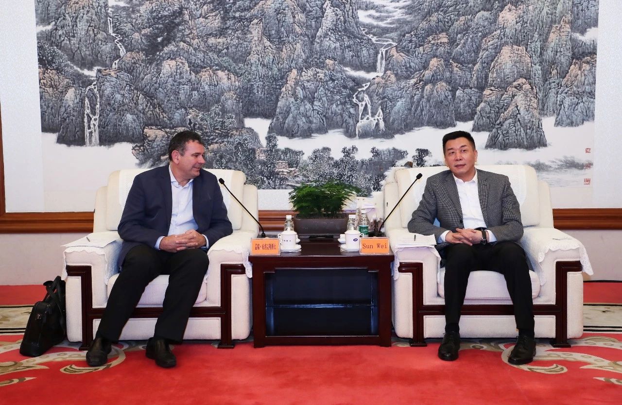 孫偉會見Navig8集團主席Gary Brocklesby