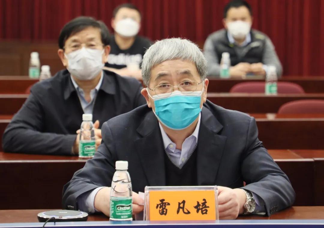 雷凡培檢查指導防疫醫療物資生產關鍵設備研製生產緊急攻關專項任務推進情況